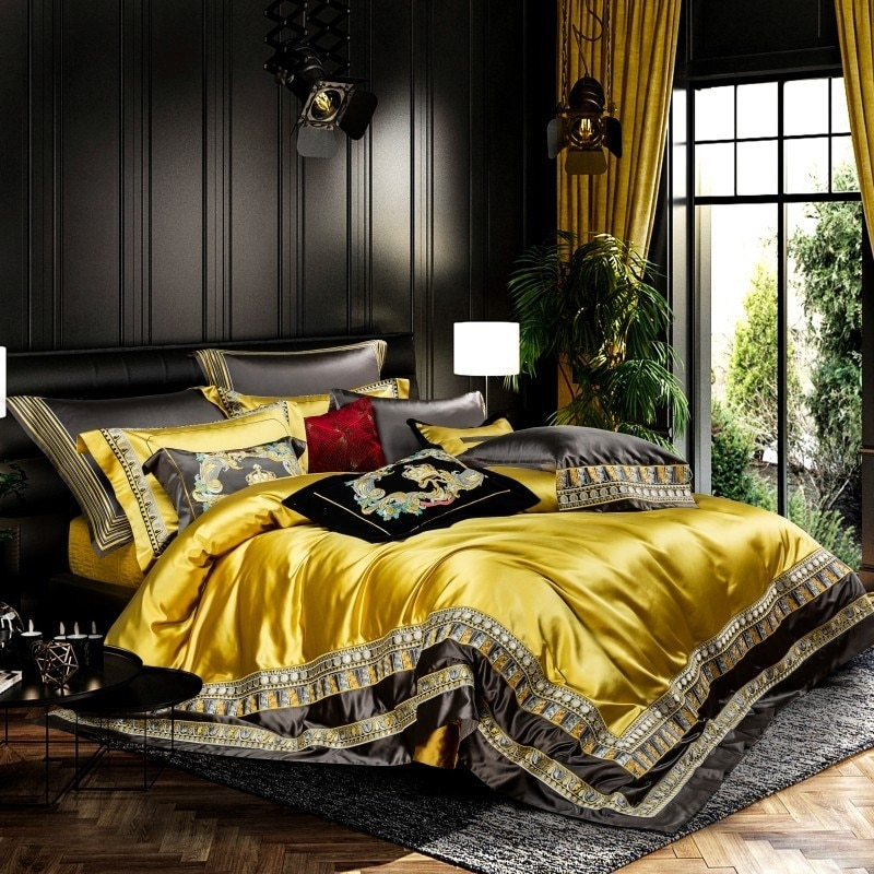 Chic Home Luxury Bedding Set- Faux Silk Luxury Jacquard Bedding Set an