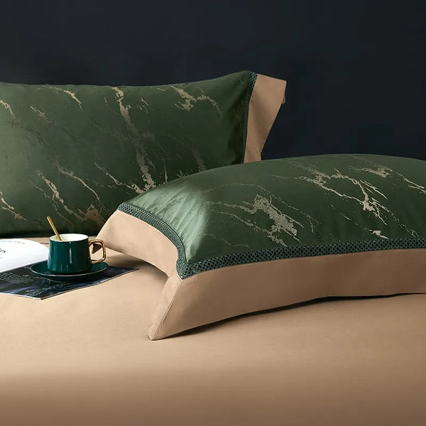 Emerald & Gold Elegance Bedding Set