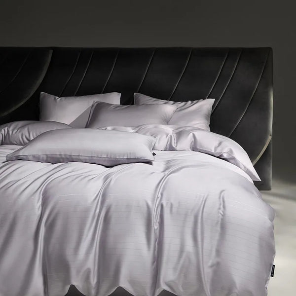 Soft Gray Elegance Bedding Set