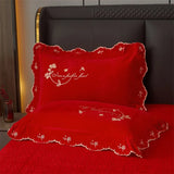 Cardinal Romance Bedding DECORATIQ | Home&Decor