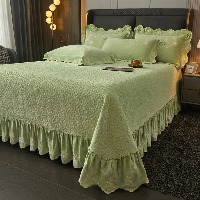 Calming Pistachio Bedding Collection DECORATIQ | Home&Decor