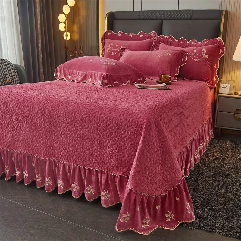 Mulberry Elegance Bedding DECORATIQ | Home&Decor