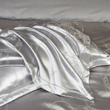 Lustrous Metallic Jacquard Satin Cotton Bed Set DECORATIQ | Home&Decor