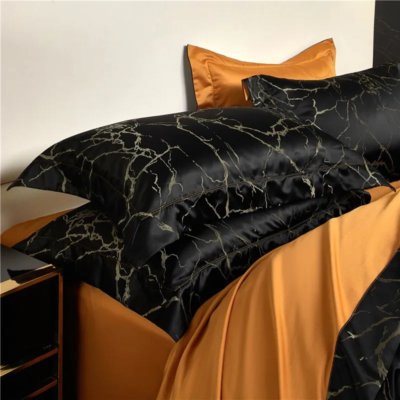 Black & Gold Crackle Luxury Bedding Set DECORATIQ | Home&Decor