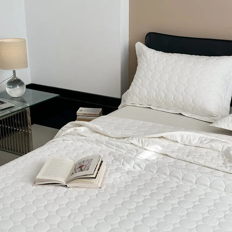 Pearl Poised Bedding Ensemble DECORATIQ | Home&Decor