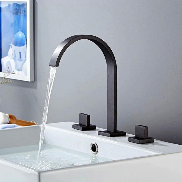 Modern Curved Faucet