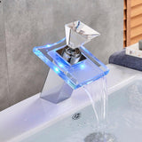 Shining Faucet DECORATIQ | Home&Decor