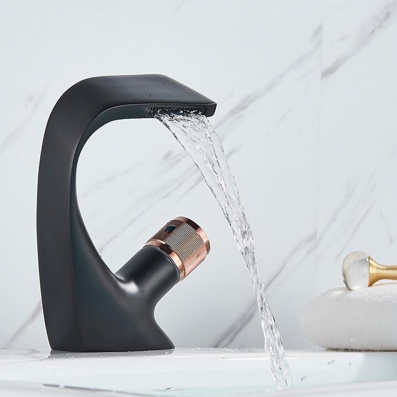 Swan Faucet DECORATIQ | Home&Decor