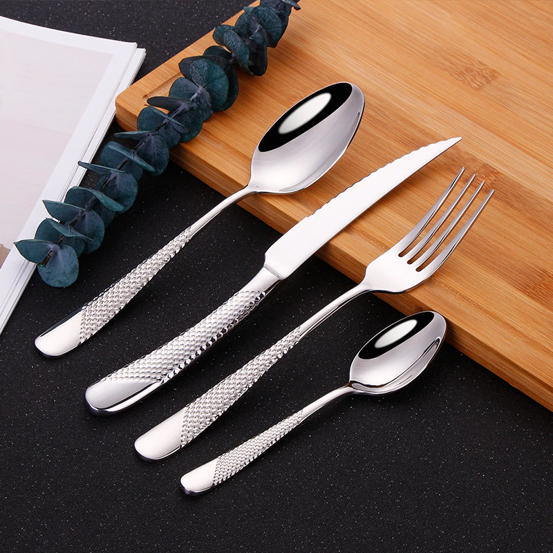 Kamira Cutlery Set DECORATIQ | Home&Decor