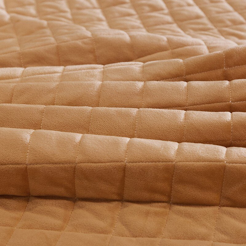 Faith Ruffled Edged Quilted Fleece Bedspread Set DECORATIQ | Home&Decor