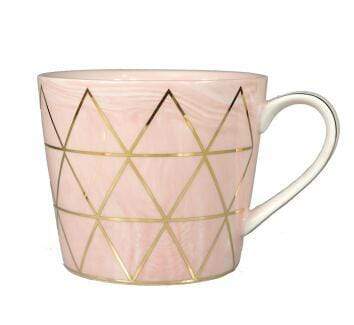 Gold Triangle Mug DECORATIQ | Home&Decor